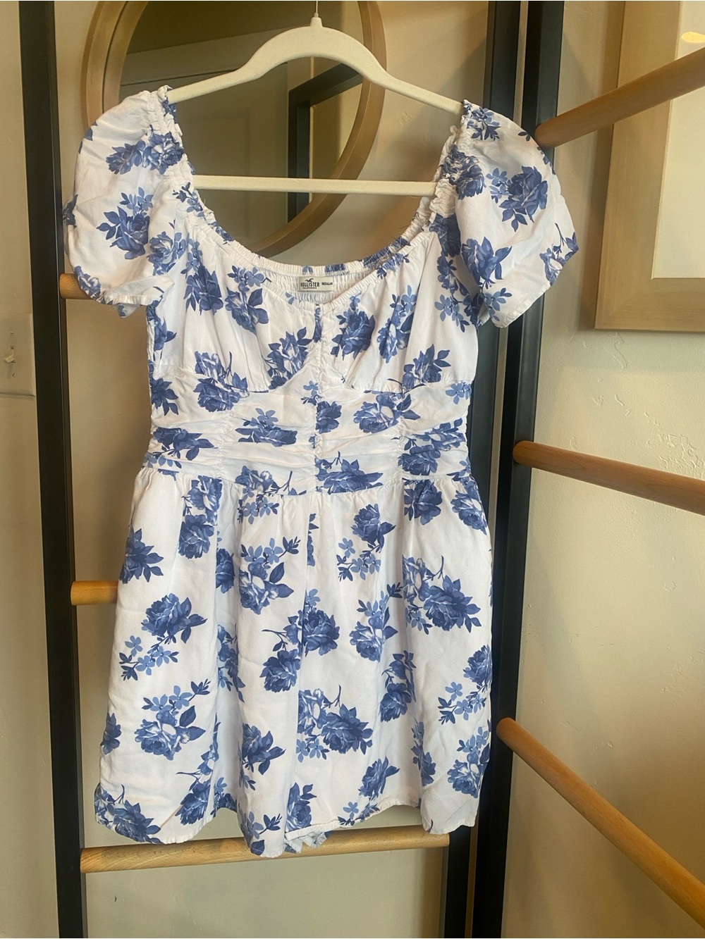 Hollister Teens Blue Floral Puff-Sleeve Dress